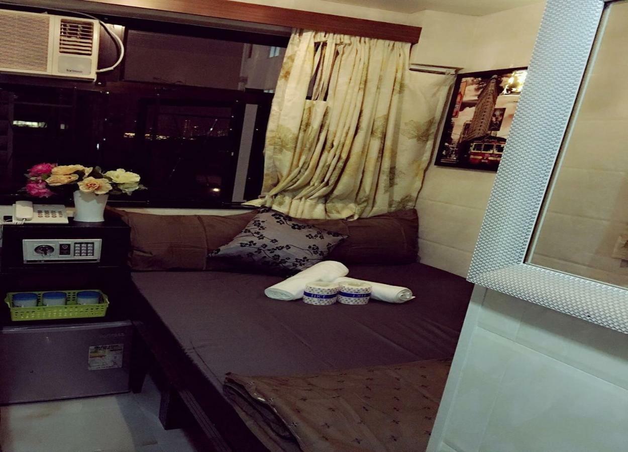 Rich Hostel Hong Kong Esterno foto